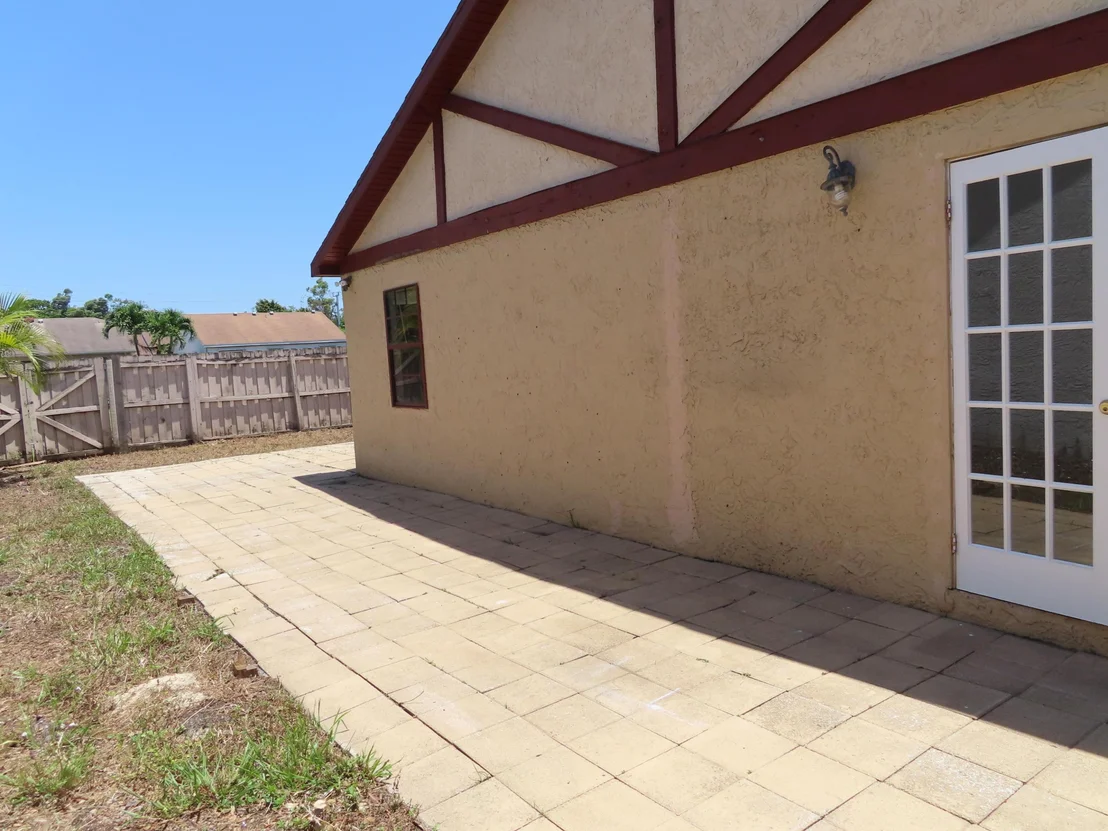 Photo of 11138 E Model Circle