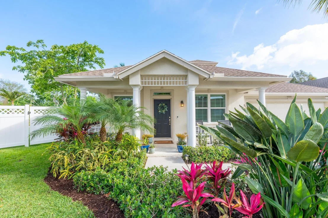 Photo of 272 Clocktower Drive