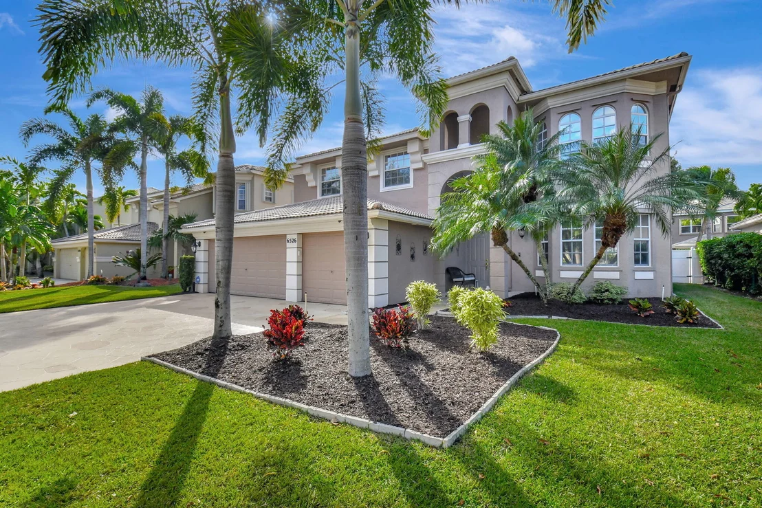 Photo of 6526 Stonehurst Circle