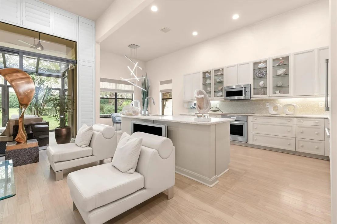 Photo of 9762 Isles Cay Drive
