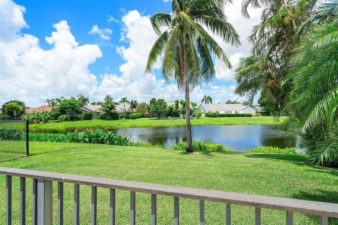 Photo of 9439 Sun Pointe Drive