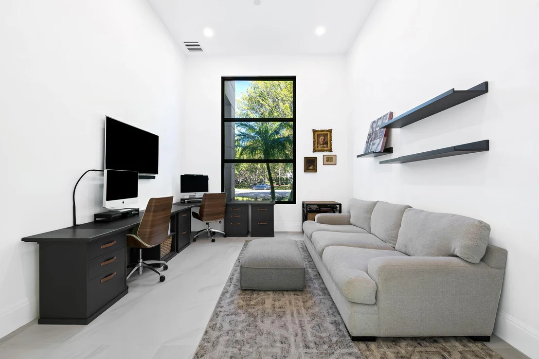 Photo of 18338 Guardian Circle