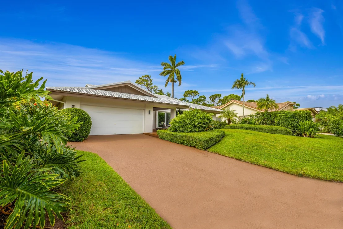 Photo of 5108 Pineview Circle