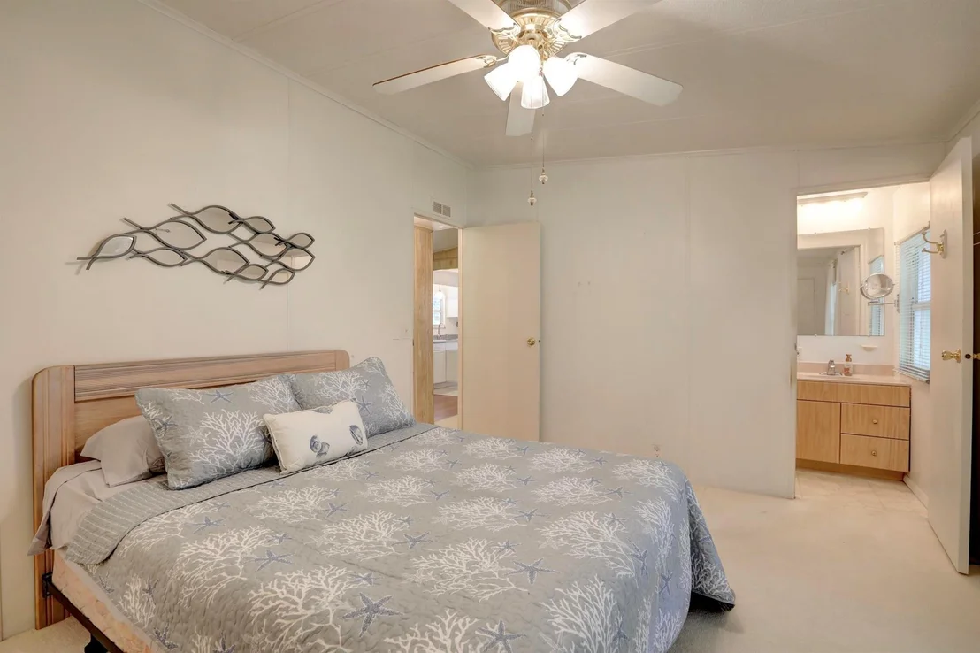 Photo of 1014 Sebastian Road