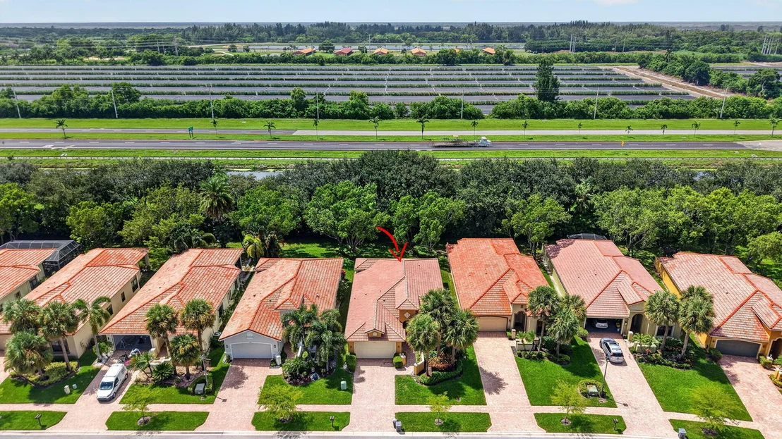 Photo of 9732 Isles Cay Drive