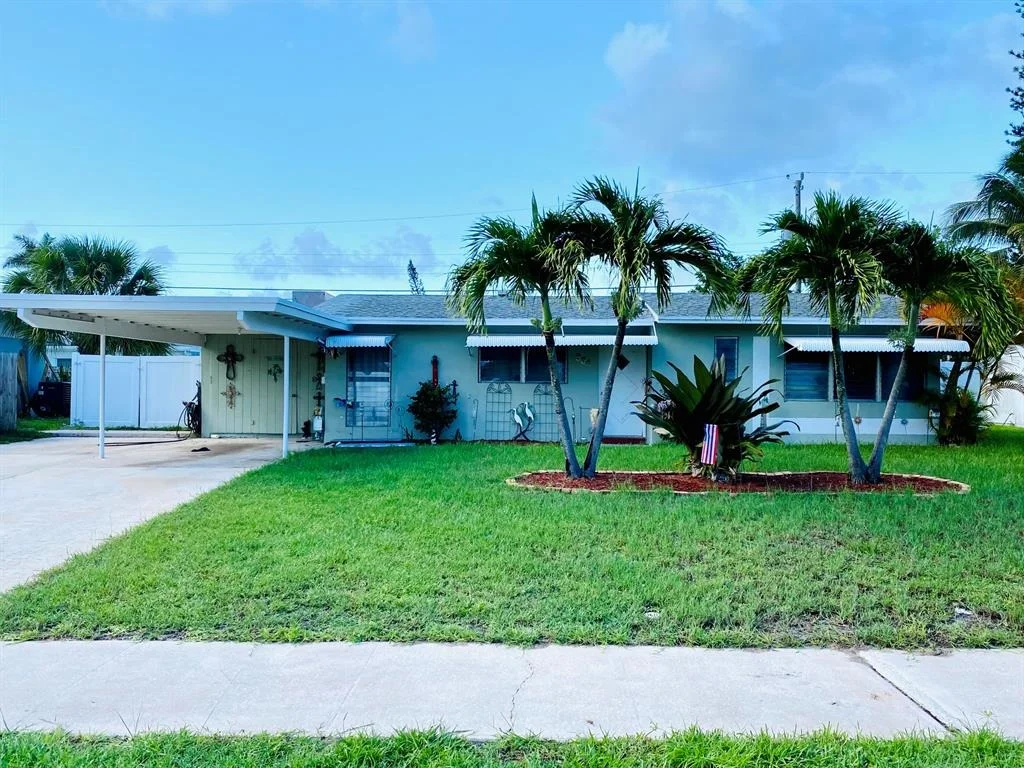 Photo of 804 Cinnamon Road