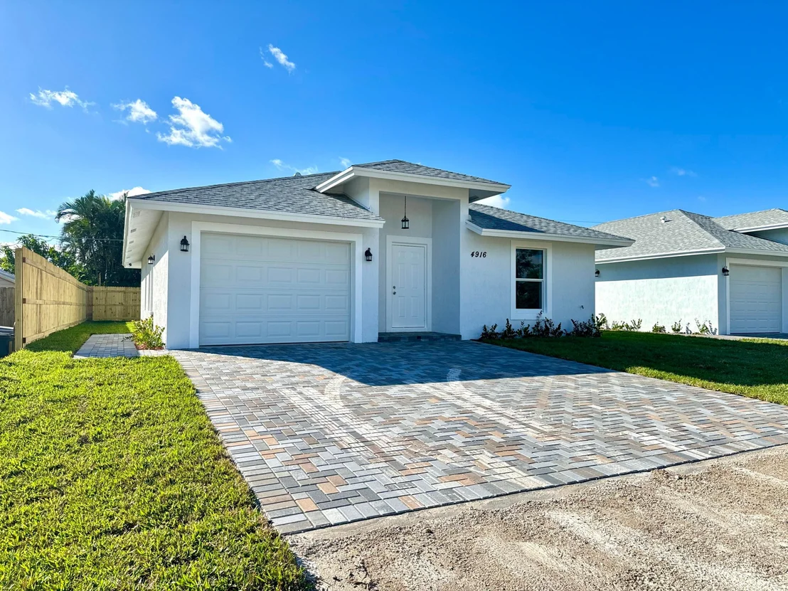 Photo of 4916 Biscayne Drive
