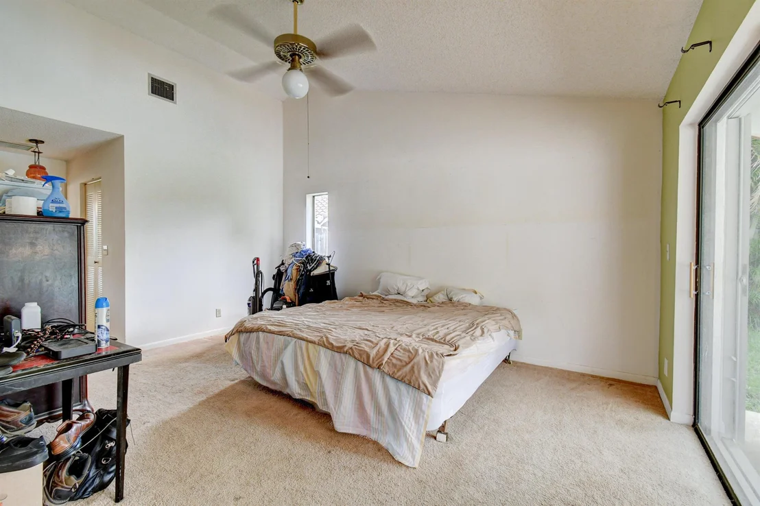 Photo of 5822 Sun Pointe Circle