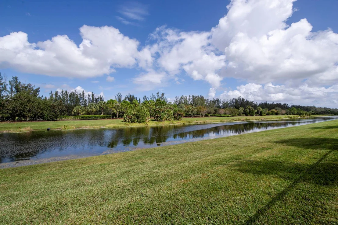 Photo of 16109 Whippoorwill Circle