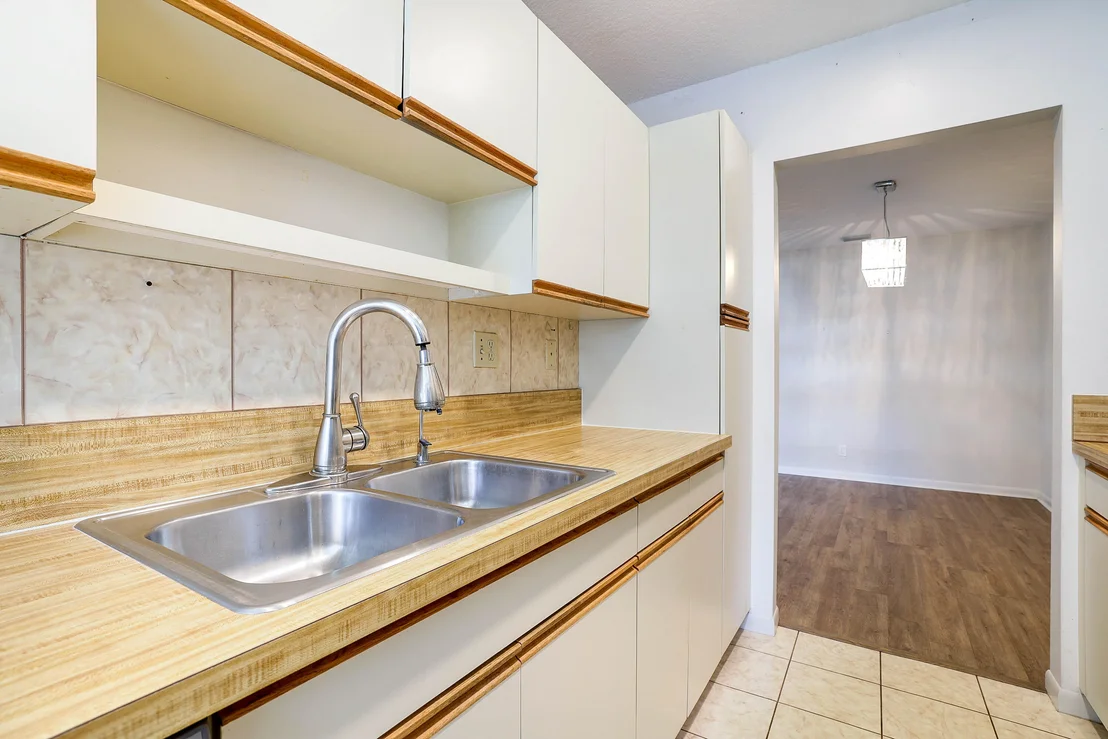 Photo of Unit B at 5070 Nesting Way