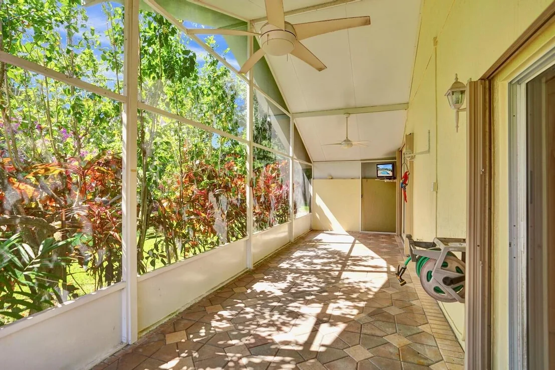 Photo of 8140 Palm Gate Drive