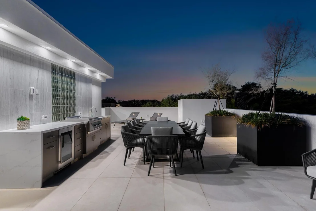 Photo of 400 NE Olive Way