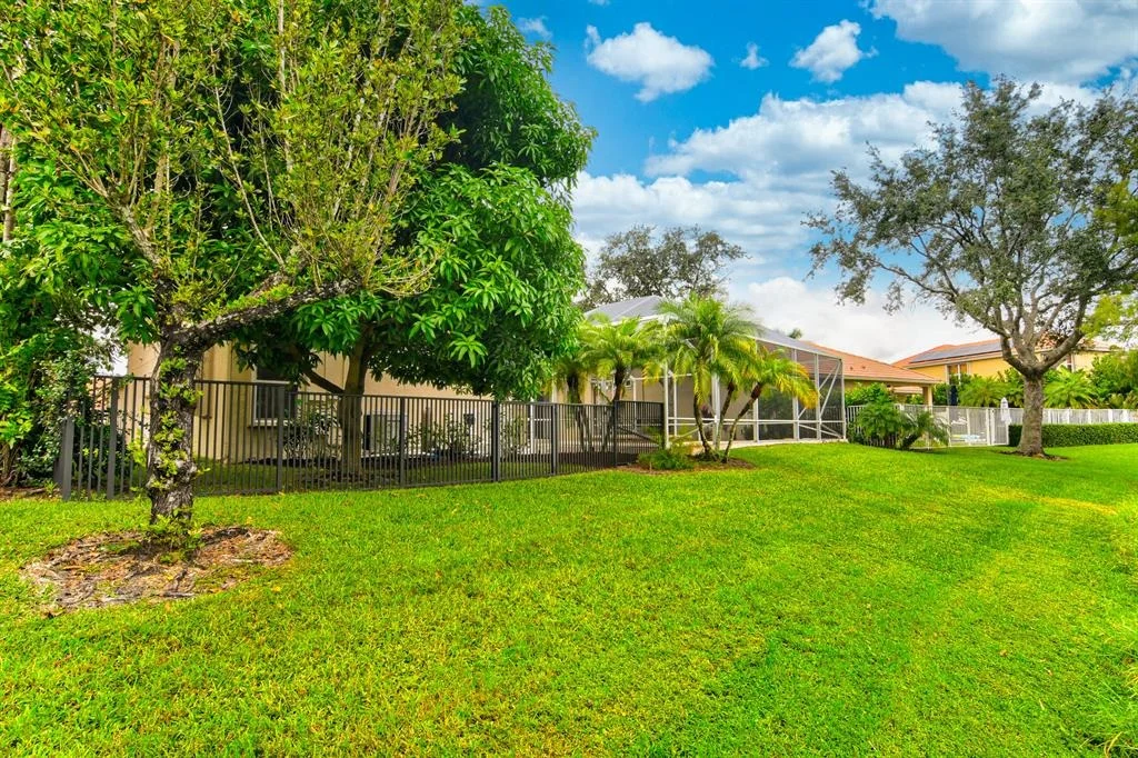Photo of 8882 Georgetown Lane