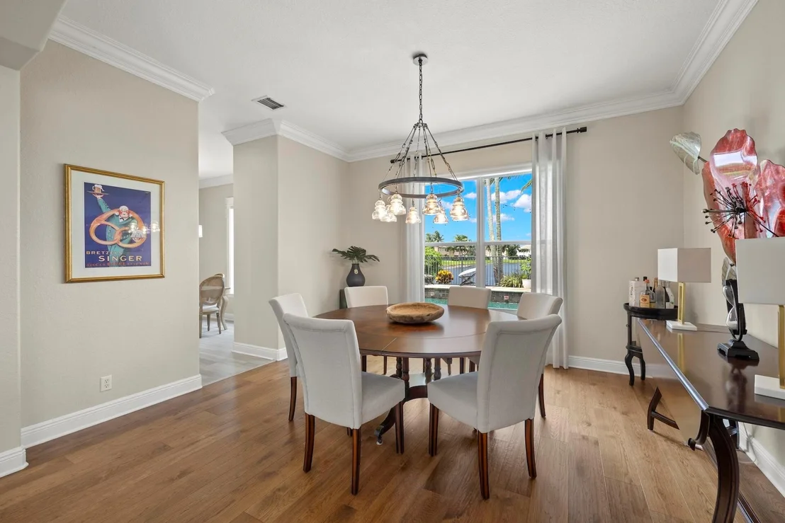 Photo of 1336 Beacon Circle