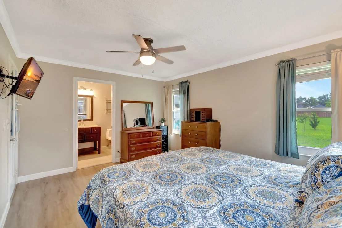 Photo of 50 Cedar Circle