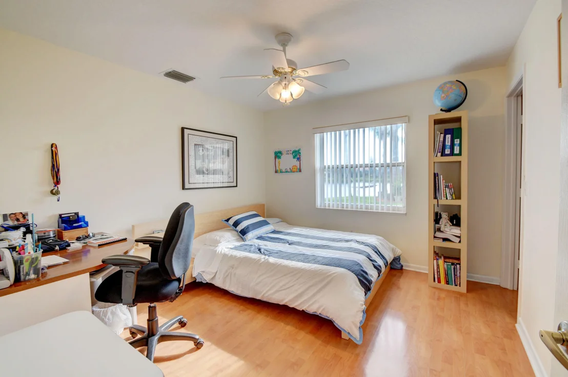 Photo of 18590 Serena Pointe Lane