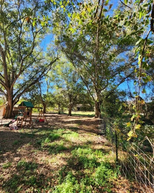 Photo of 3307 NW 33rd Avenue