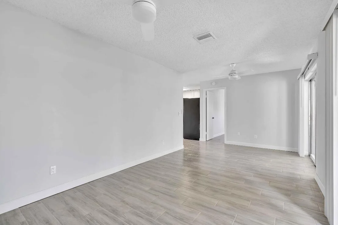 Photo of 4368 SE Hamilton Lane