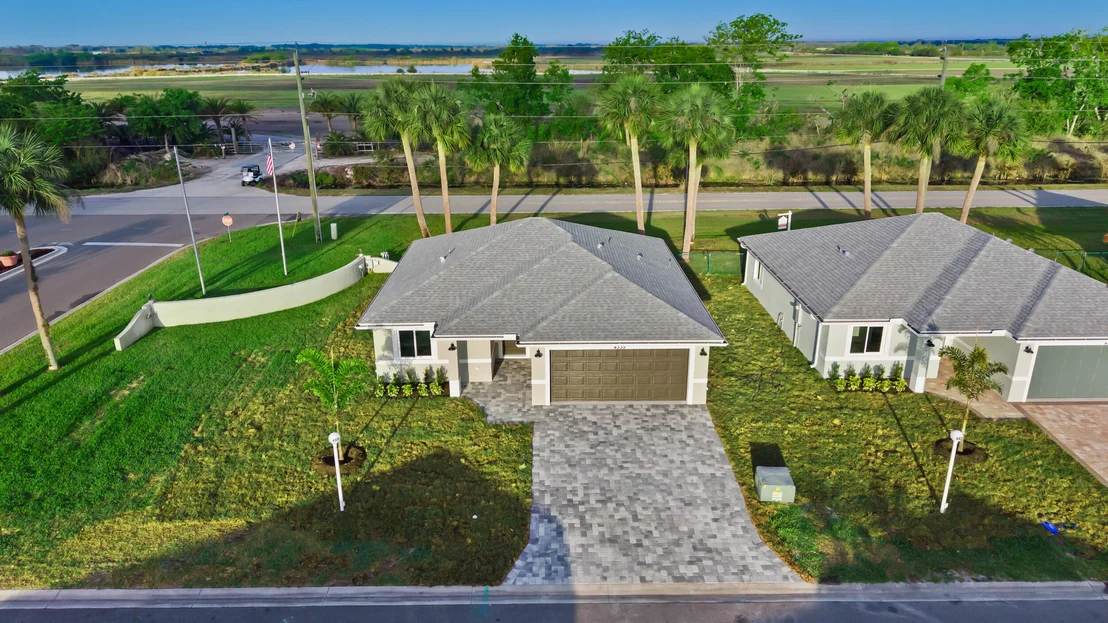 Photo of 4335 SW 15th Way