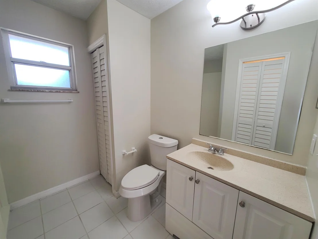 Photo of 3127 SE Orchid Street