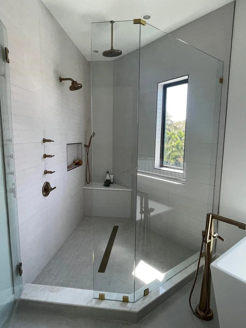 Photo of 660 NE 29th Place