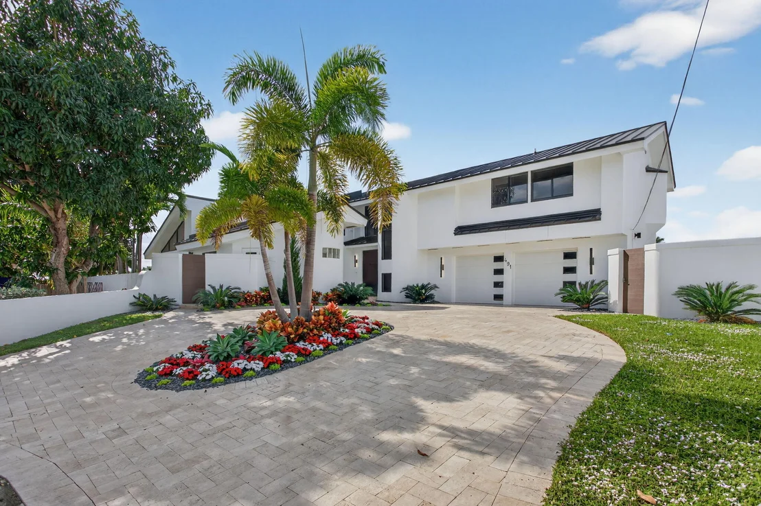 Photo of 491 SE 15th Avenue