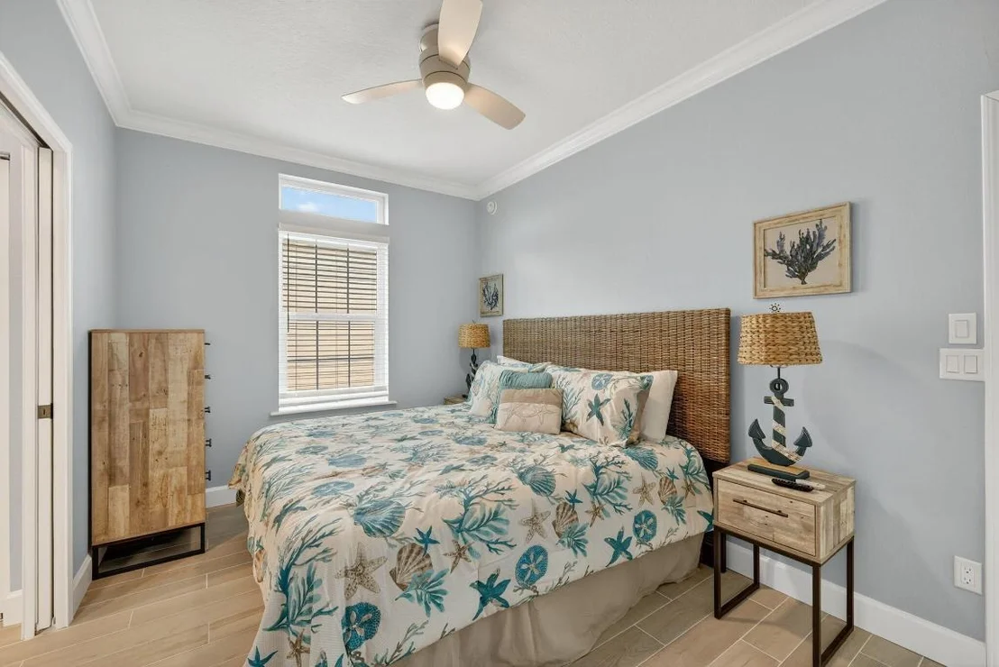 Photo of 301 NE Coastal Drive