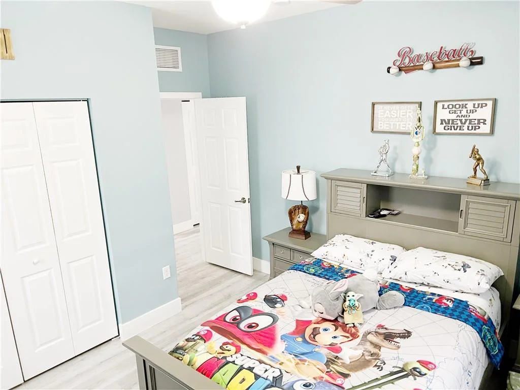 Photo of 3521 W 92nd Place