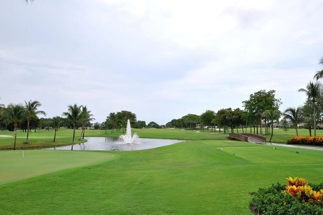 Photo of 4185 Live Oak Boulevard