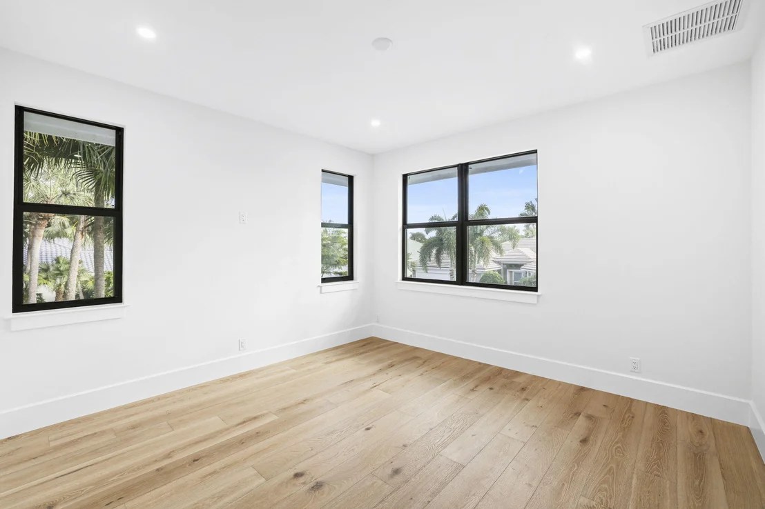 Photo of 195 Birkdale Lane