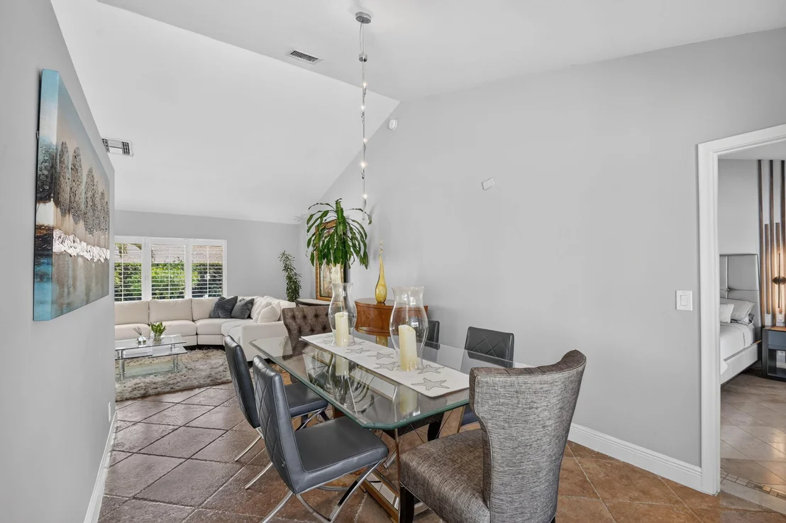 Photo of 5817 Laurel Green Circle