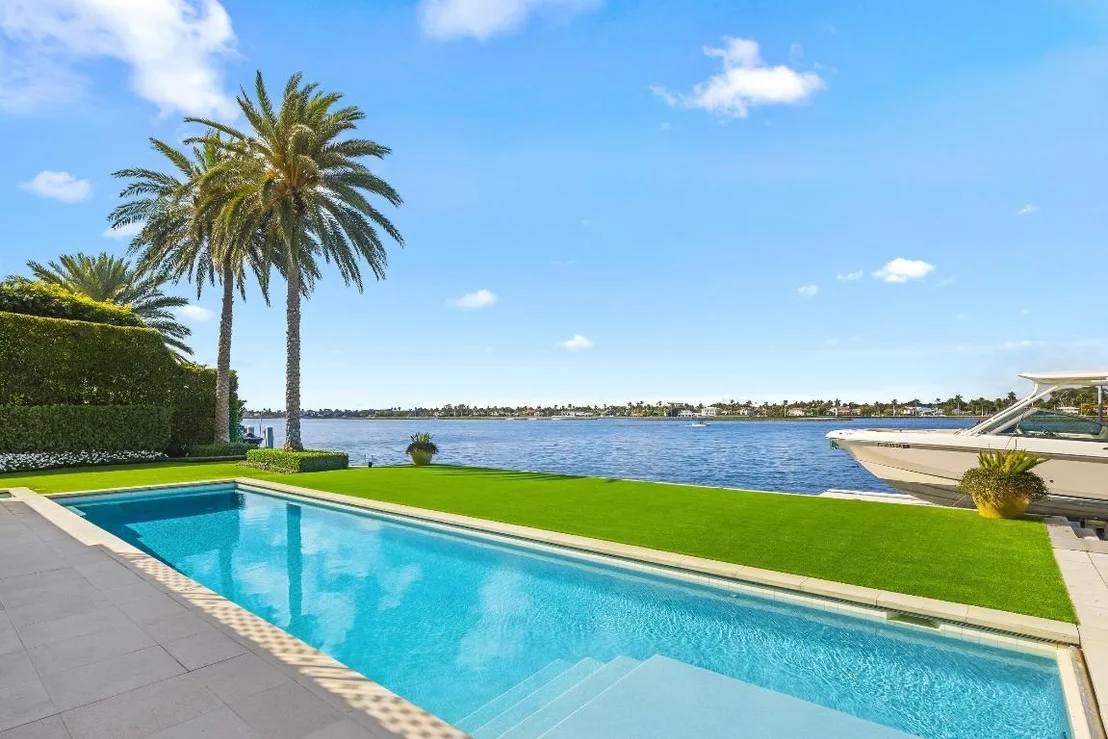 Photo of 631 Island Drive
