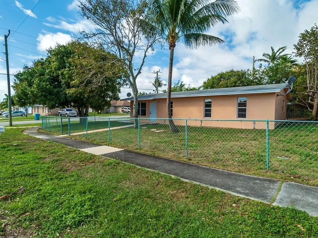 Photo of 3301 Orange Street