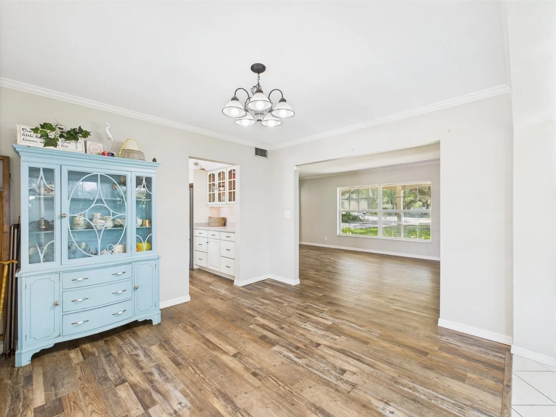 Photo of 2045 SW 18th Lane