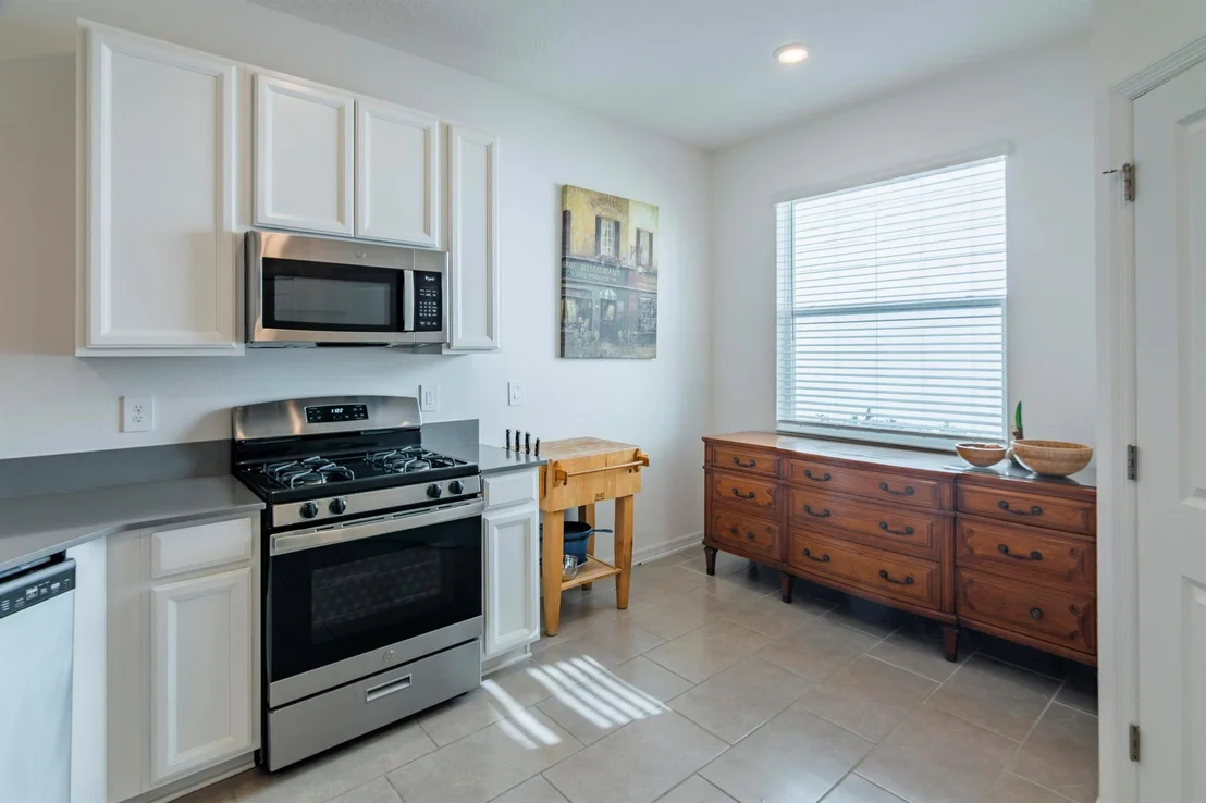 Photo of 34537 Shellback Street