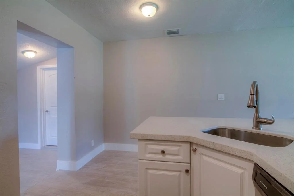 Photo of 1006 Comanche Street