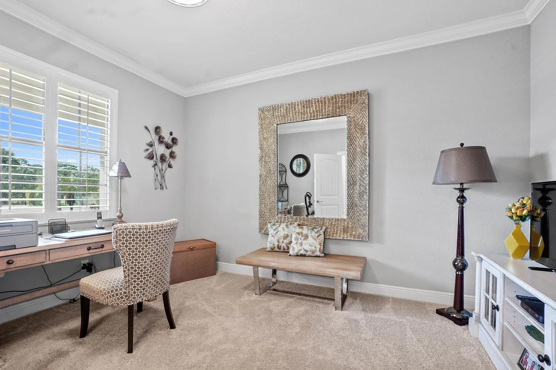 Photo of 5879 SE Entry Court