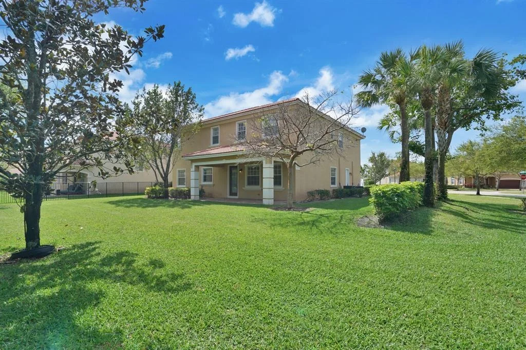 Photo of 6745 Osage Circle