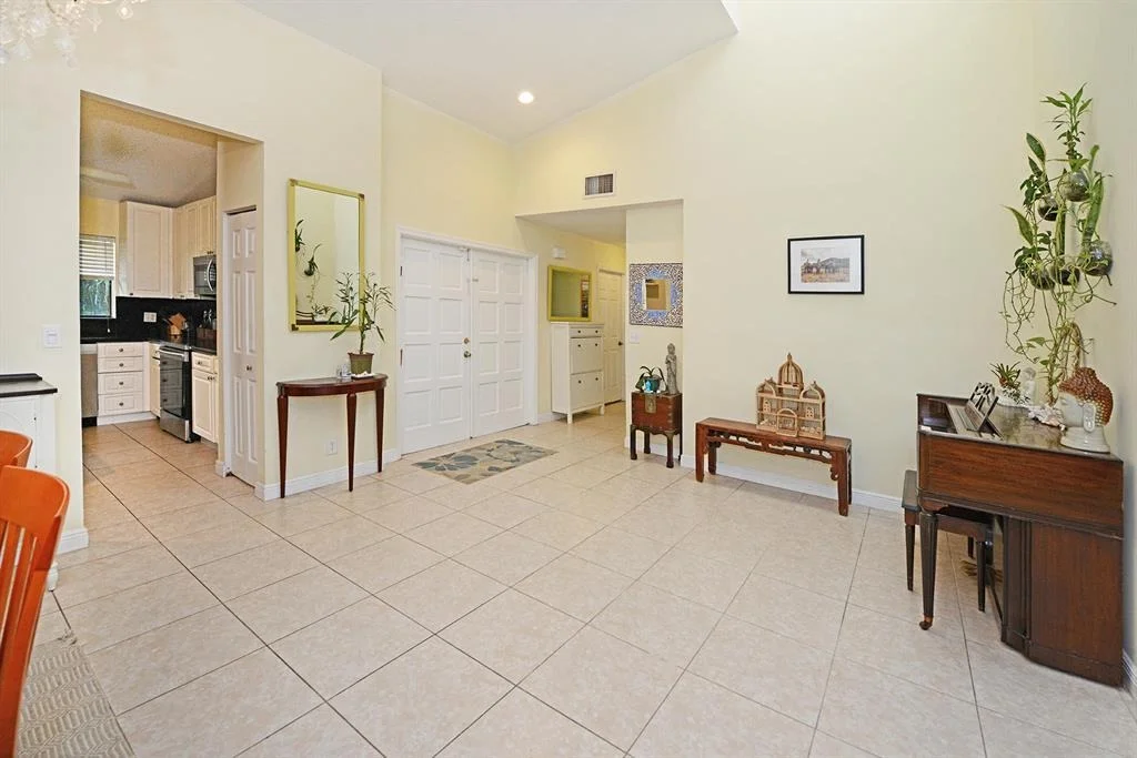 Photo of 7570 Solimar Circle