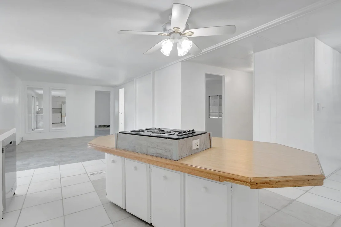 Photo of 23017 Watergate Circle