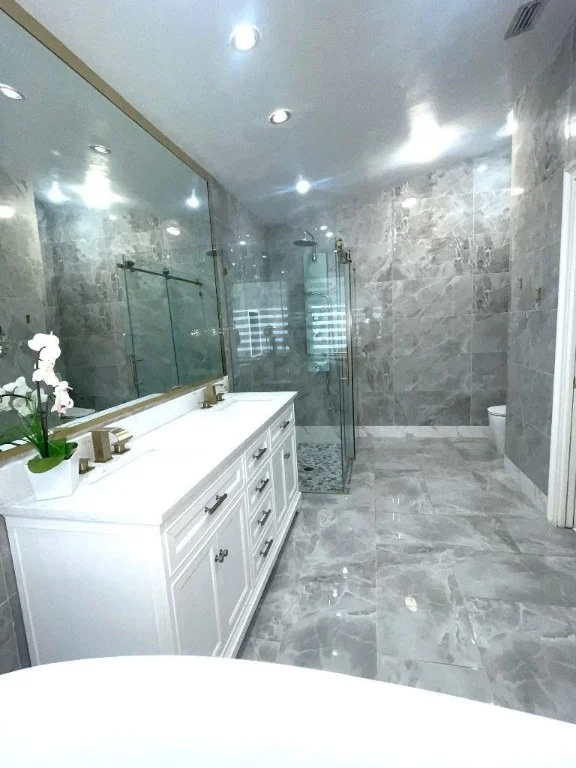 Photo of 14183 Greentree Trail
