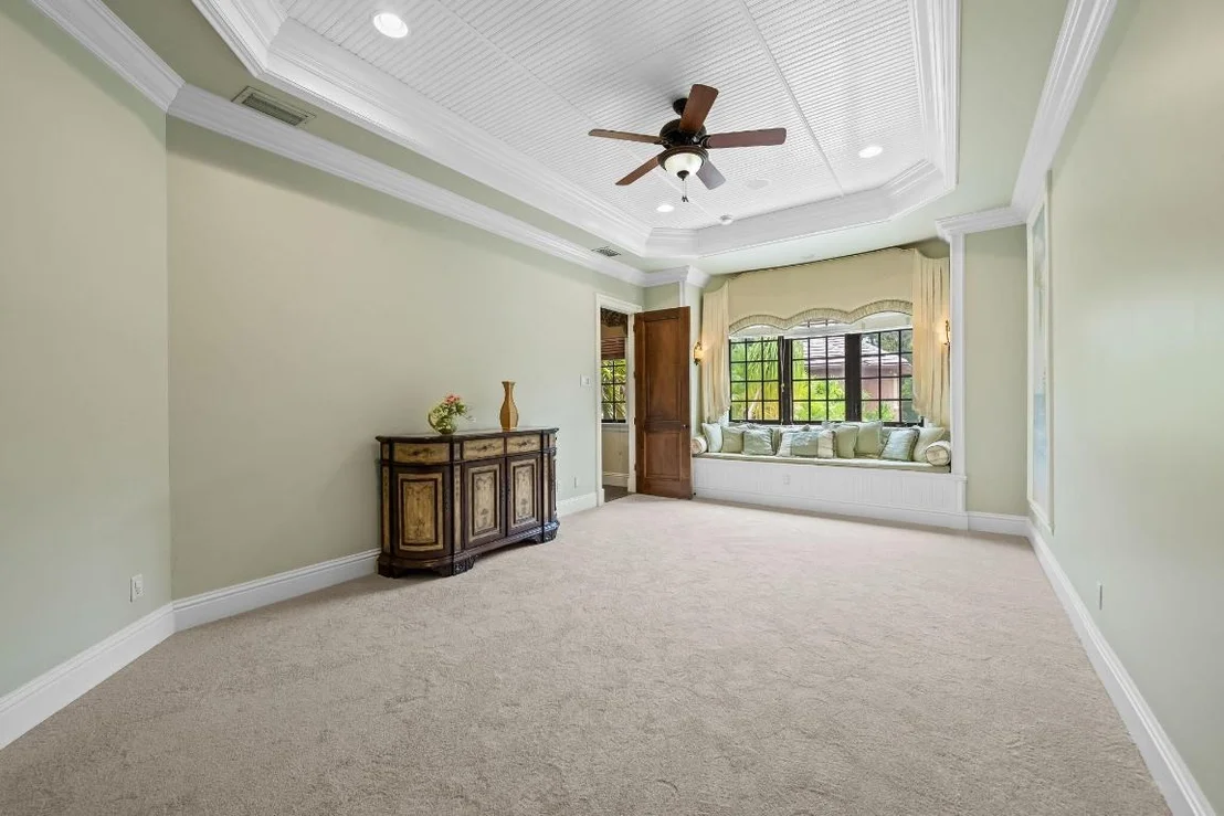 Photo of 6300 Riverside Drive