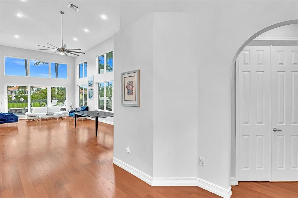 Photo of 6810 Portside Drive