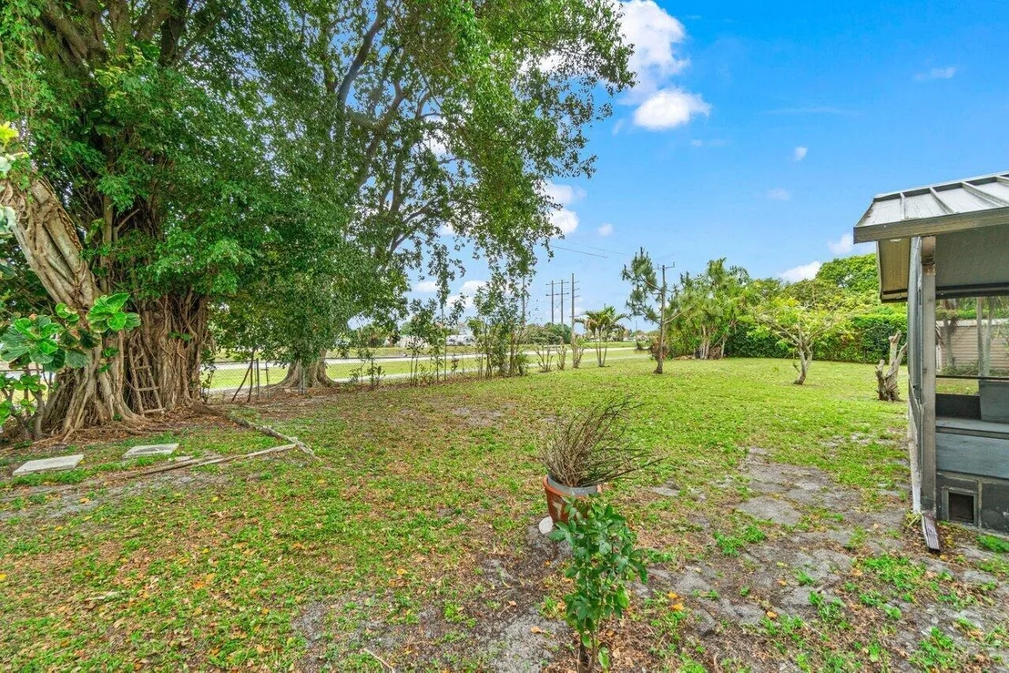 Photo of 9124 Carma Drive