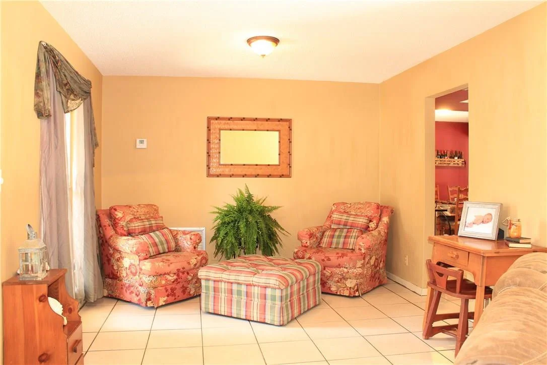 Photo of 410 Curry Circle