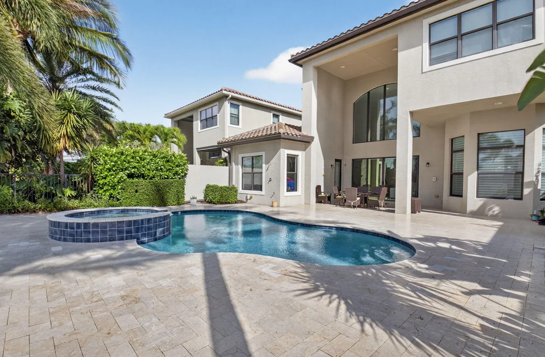 Photo of 16801 Pavilion Way