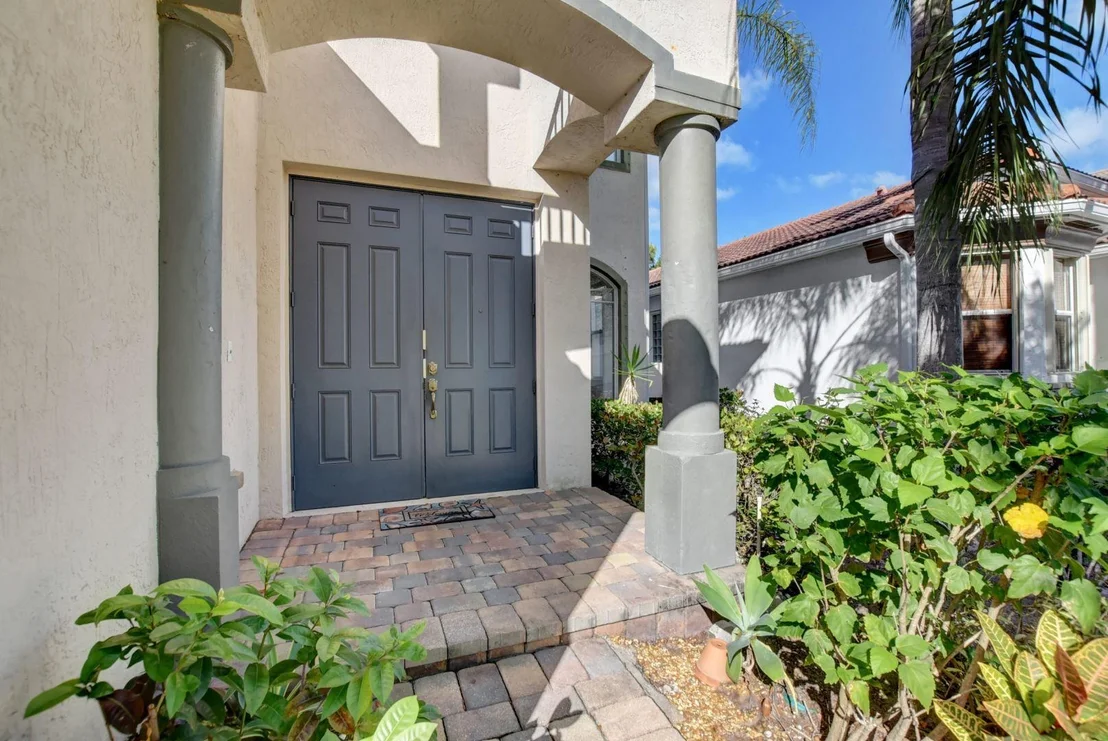 Photo of 1243 Rose Gate Boulevard