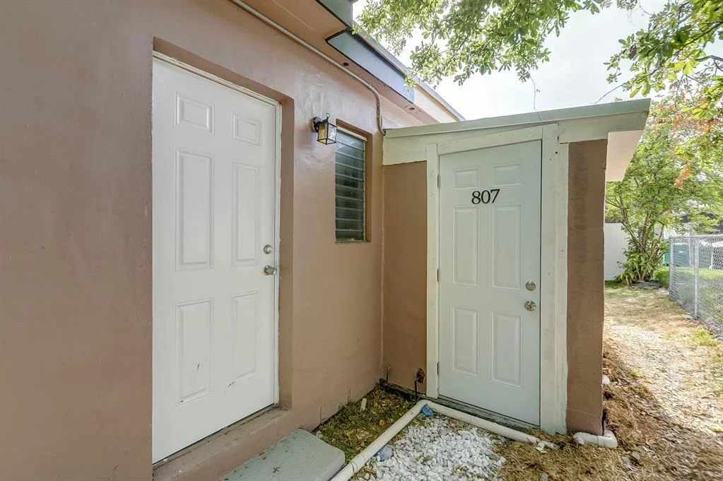 Photo of Unit 12 at 809 Phippen Road