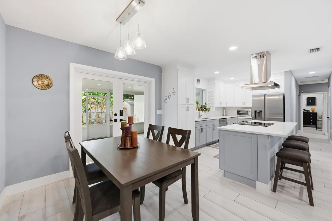 Photo of 141 SE 8th Street