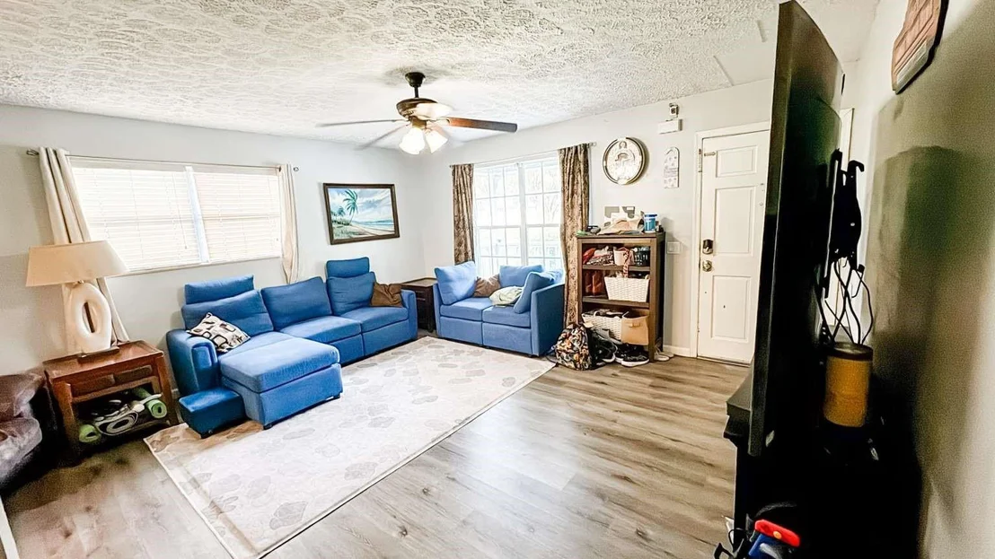 Photo of 6005 Cassia Drive